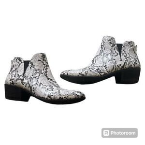 Sam Edelman snakeskin animal print leather ankle boots